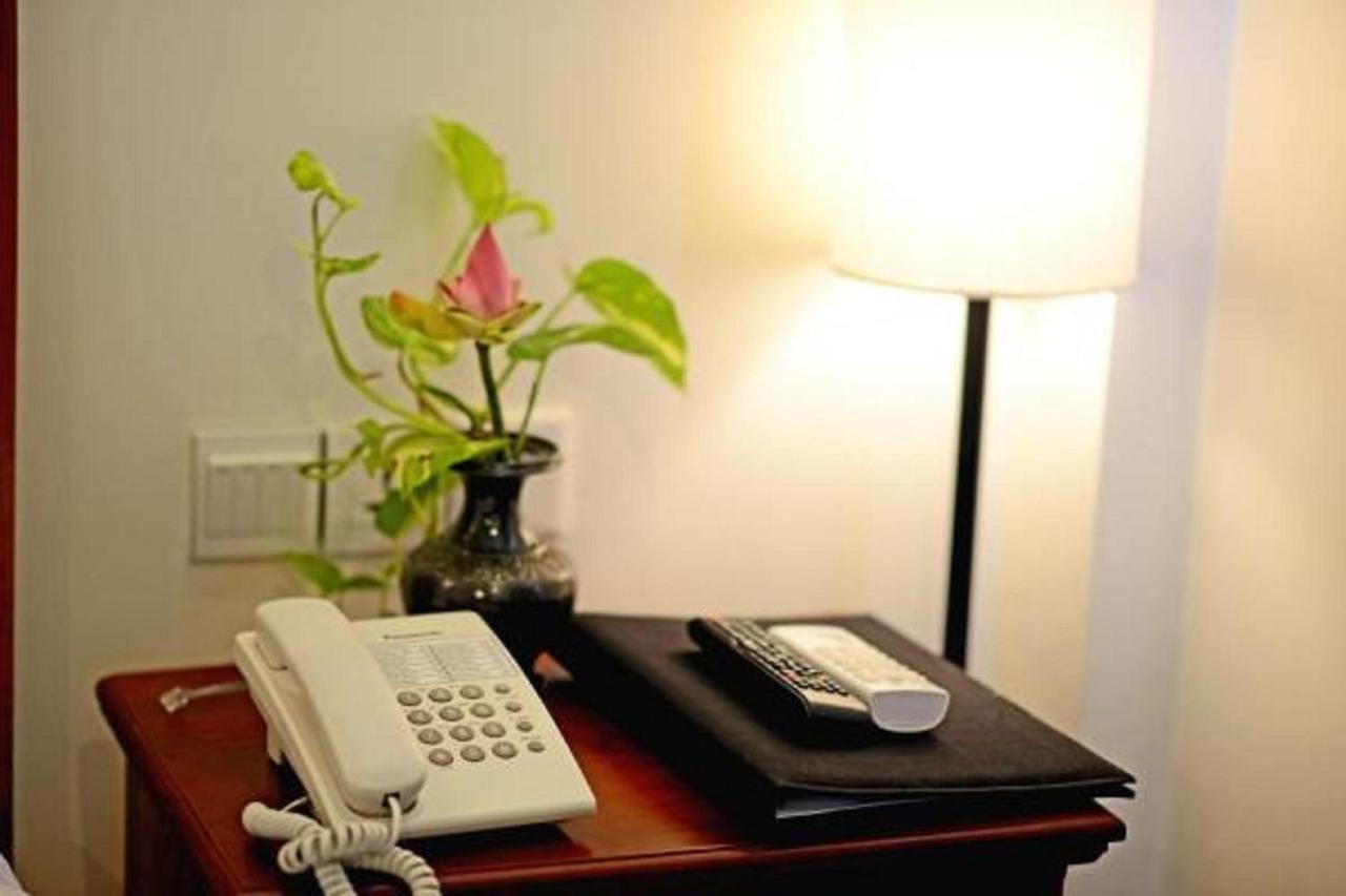 Visoth Boutique Hotel Siem Reap Buitenkant foto